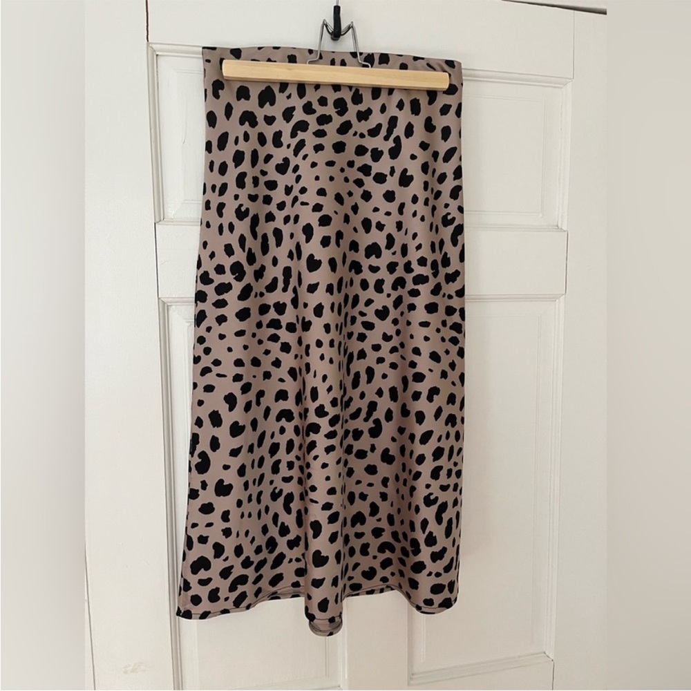 Leopard Print Midi Skirt